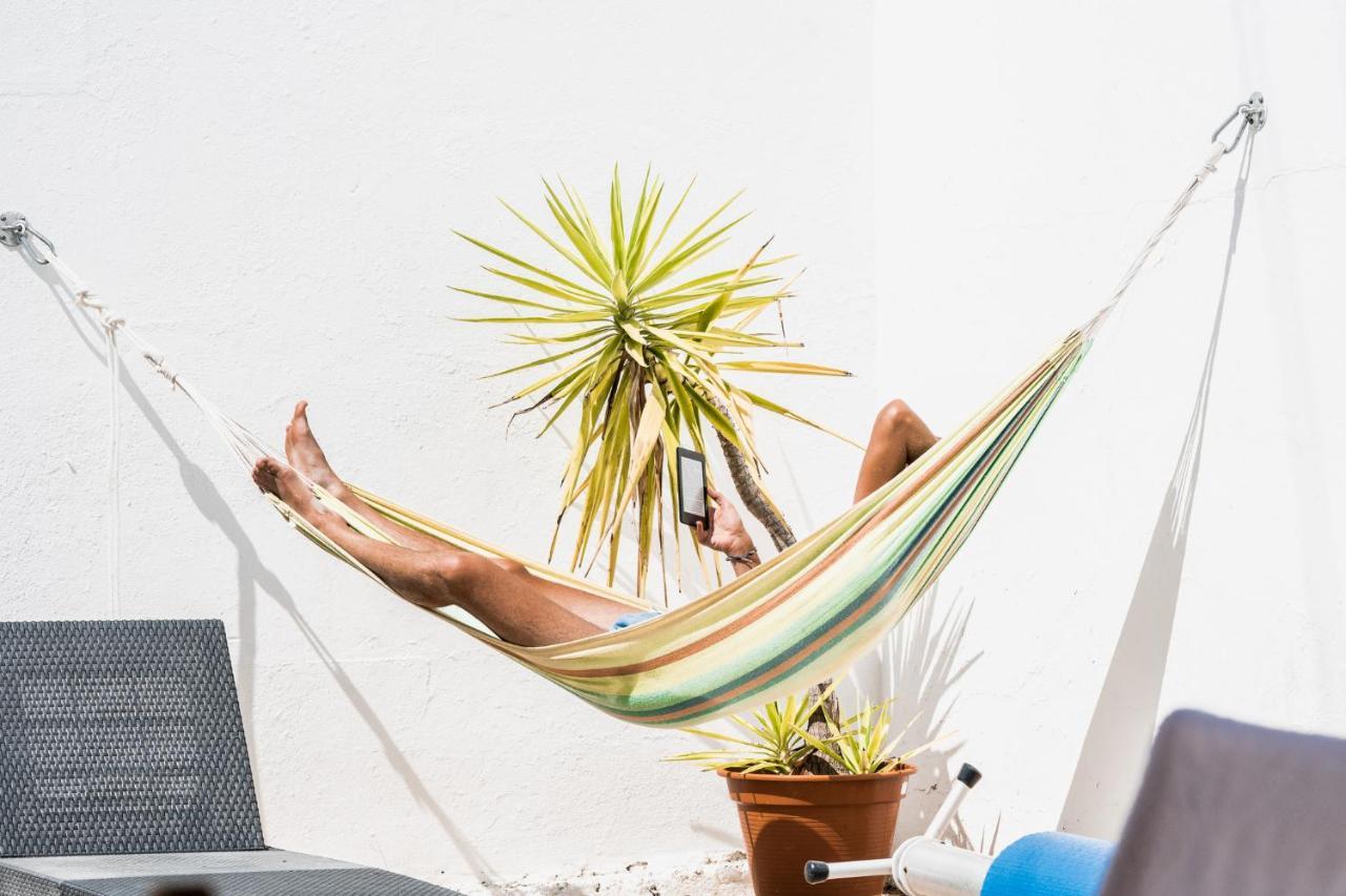 Bura Surfhouse Hostel Lagos Kültér fotó