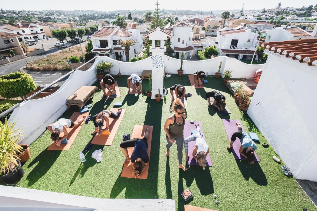 Bura Surfhouse Hostel Lagos Kültér fotó